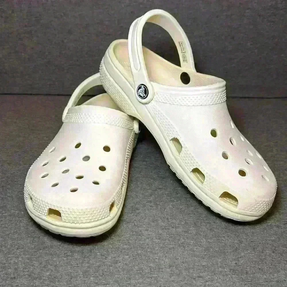 CROCS Classic White Clog Slip On Durable and Lightweight US Men's 6 or Women’s 8 - Picture 6 of 11